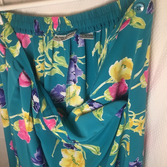 Alfred Dunner | Women’s Teal Floral Print TOP/SKIRT Set - Picture 11 of 14